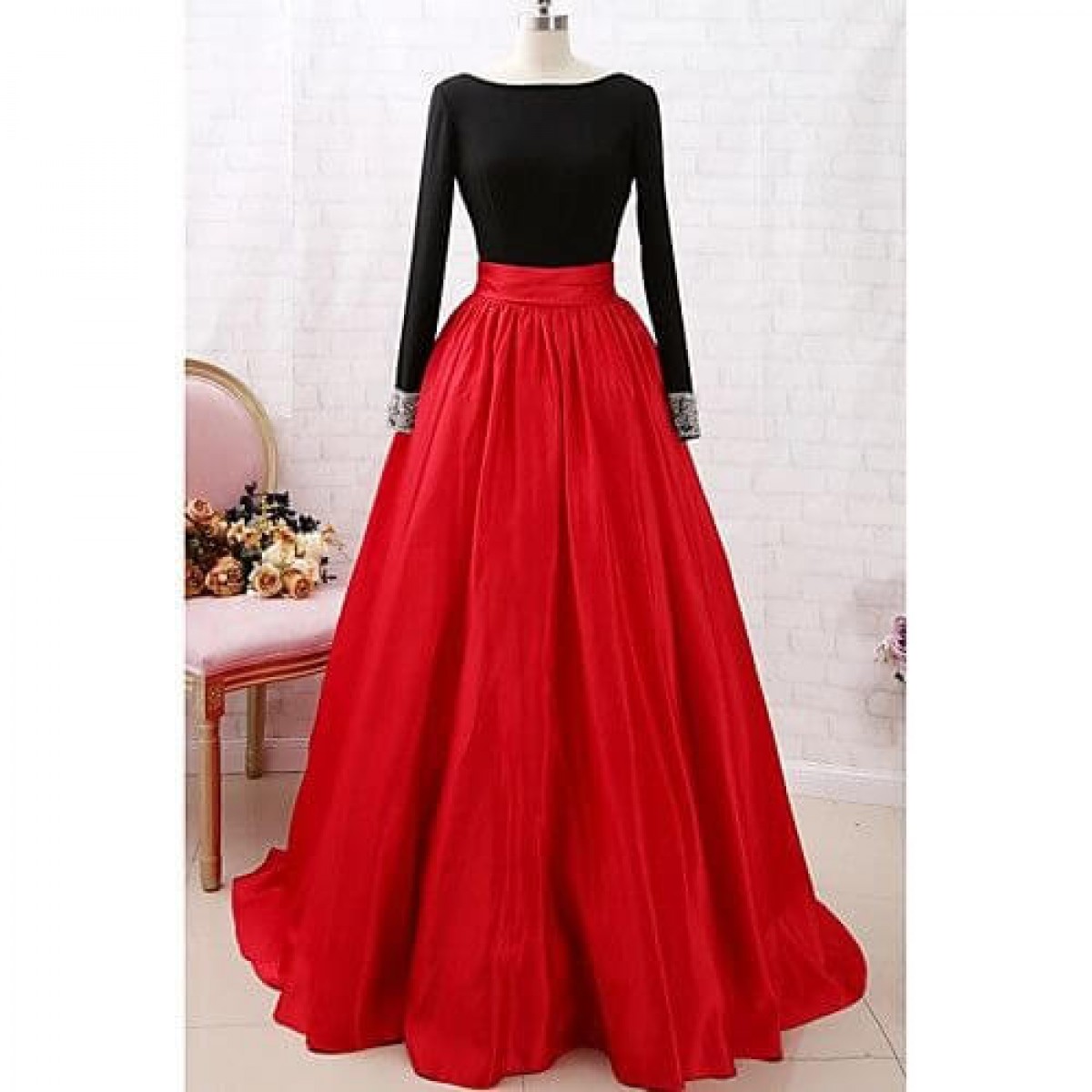 Full sleeve top and long skirt hotsell